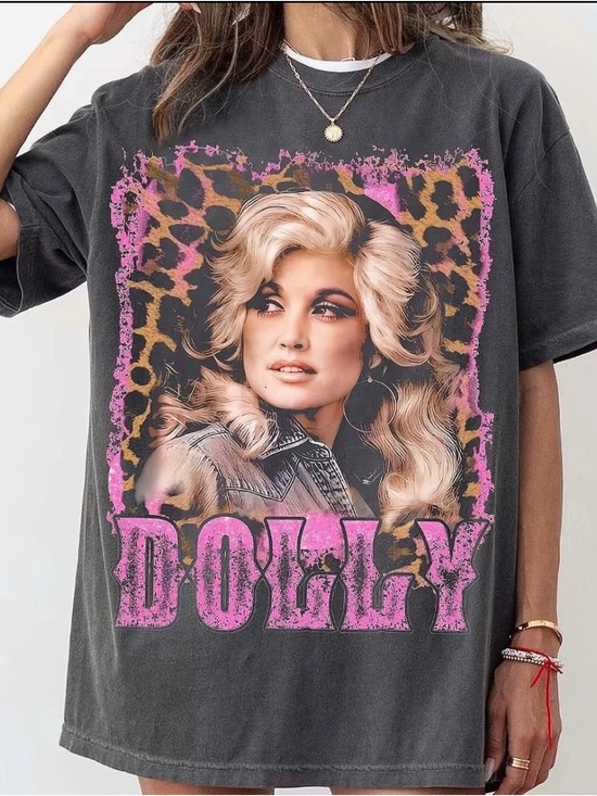 Comfort Colors Tops - Dolly Parton Retro 80s Country Music Tee, Rip To This Queen Dolly Parton Tee